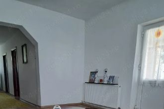 Casa de vanzare