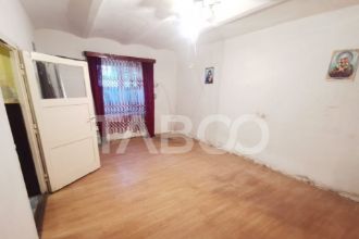 Apartament cu 2 camere semidecomandat in Ultracentral