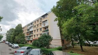 Strada General Cristian Tell - Tg. Jiu, Apartament cu doua camere - 49 mp -