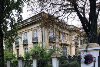 Apartament interbelic de exceptie pe Sos. Kiseleff intr-o vila istorica