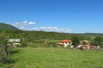 Teren intravilan 1.860 mp in Cisnadie / jud. Sibiu