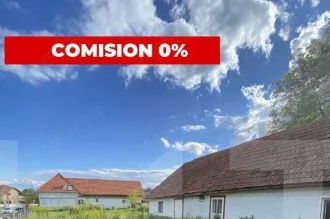 Teren intravilan 680 mp cu casa demolabila