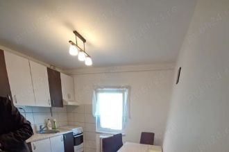 Inchiriez apartament cu o camera