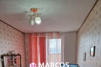 Apartament 2 camere parter, blocul 800