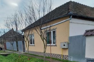 Casa de vanzare